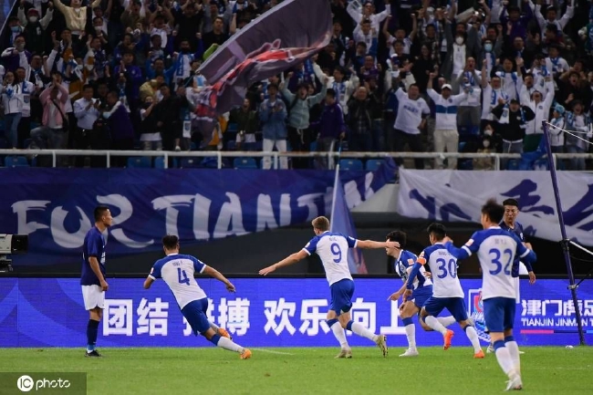  法甲新援首秀破门惊艳全场观众  